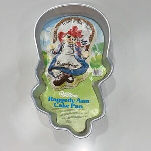 Wilton 1981 Raggedy Ann‎ Cake Pan 5023797 VTG